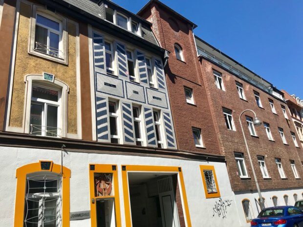 Fassade Johanneshaus, Annostraße