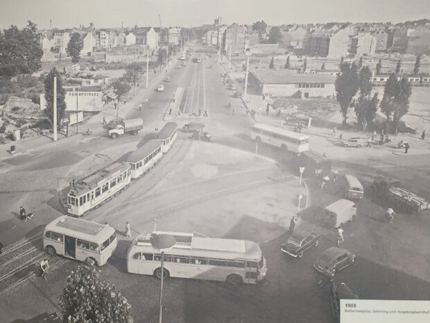 Barbarossaplatz 1955, Führung Schwarze Sonne Barbarossaplatz