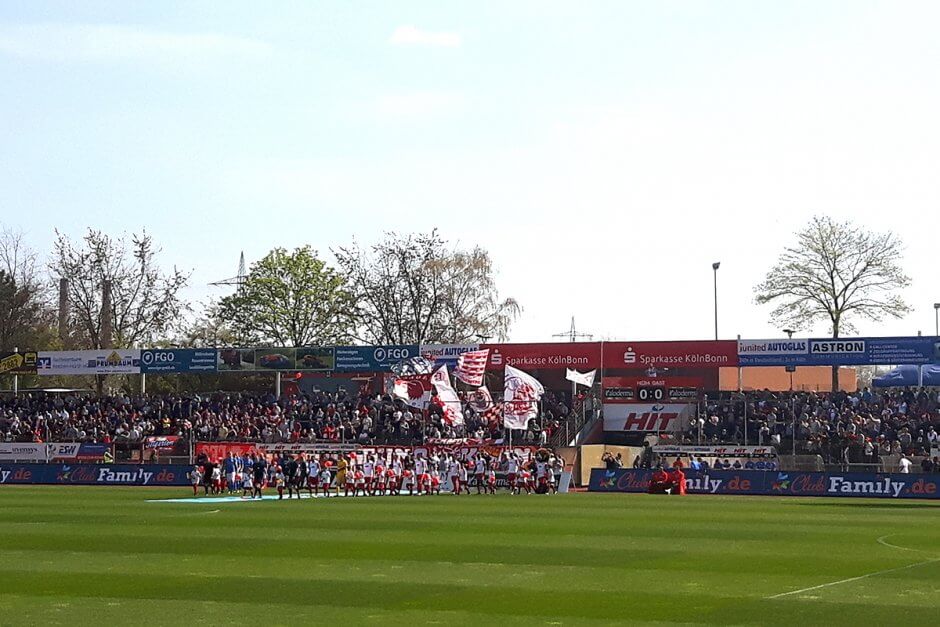 Fortuna Köln gegen Rostock