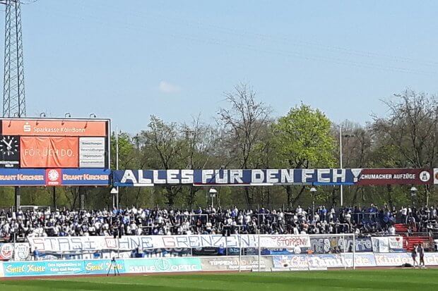 Fortuna Köln gegen Rostock