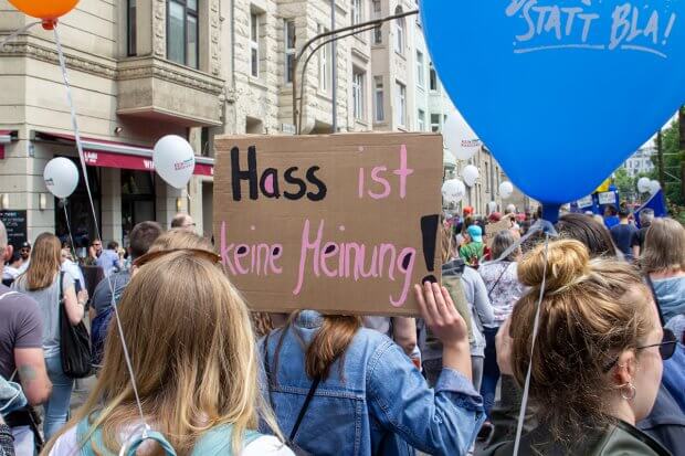 Bunt statt bla in Europa