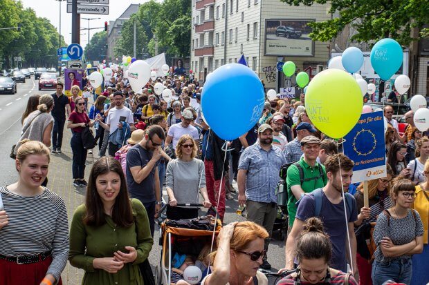 Bunt statt bla in Europa