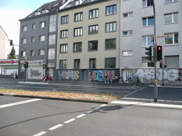 Vrings Veedel-Graffiti in der Ulrichgasse_bb
