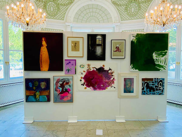 Blick-in-die-Ausstellung_Foto-Jeannette-Fentross-scaled