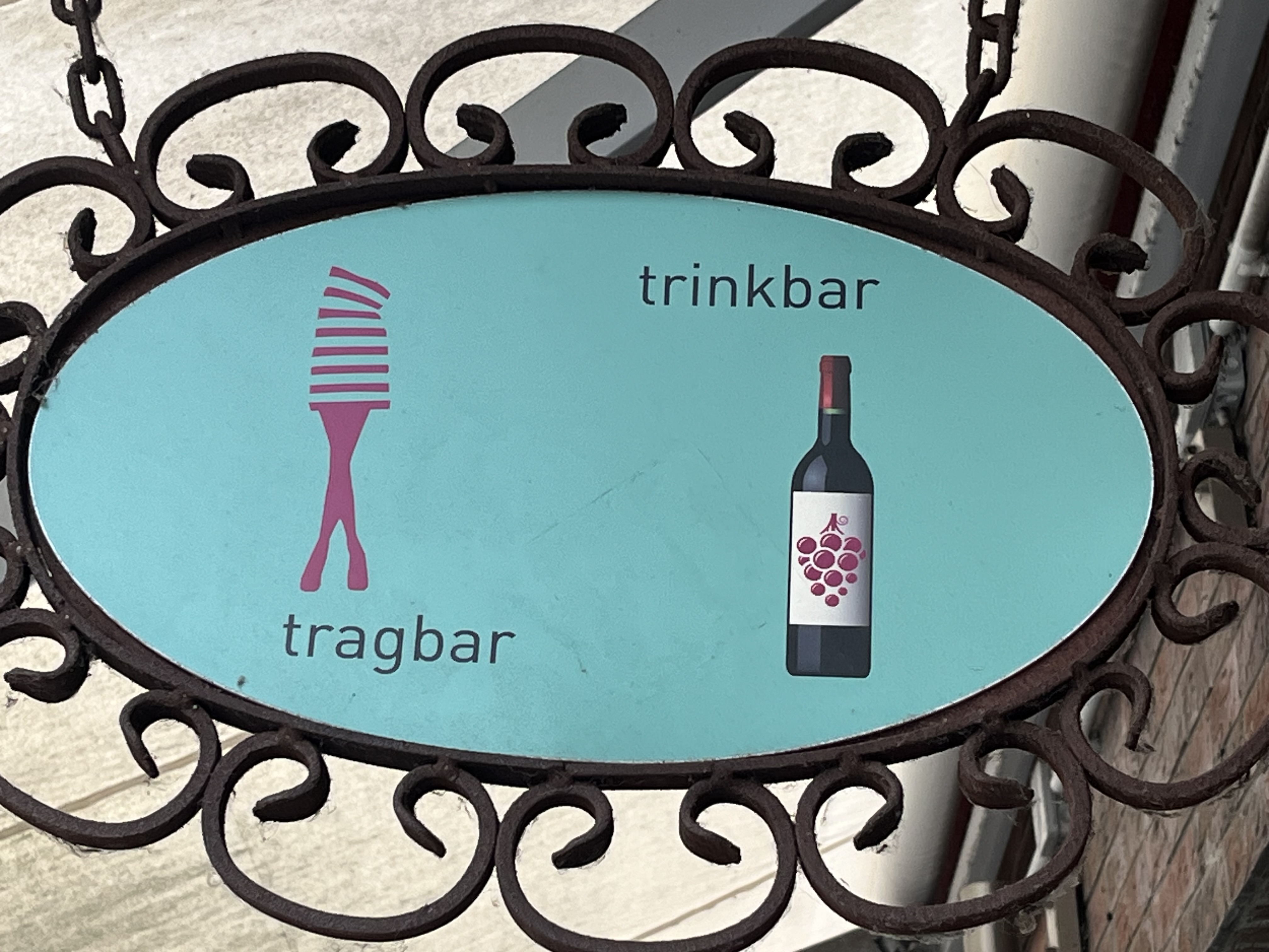 Mode & Wein auf 21 Quadrat